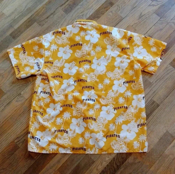 Pittsburgh Pirates Button Down Short Sleeve Hawaiian Shirt Size XL - Picture 9 of 10